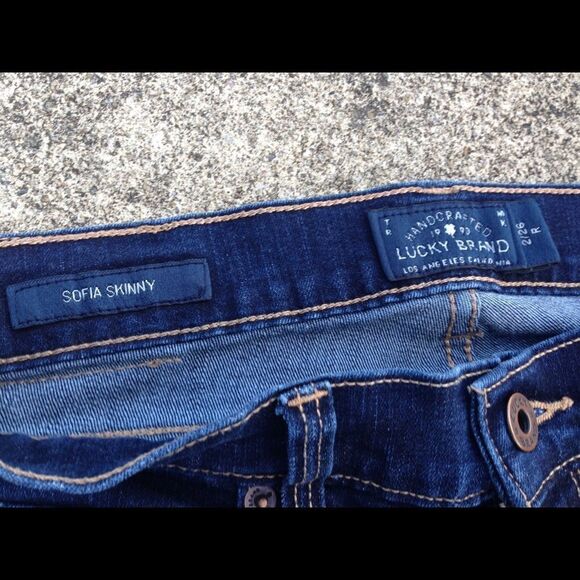 Lucky Brand Sofia skinny jeans. Sz 26 - Picture 5 of 5